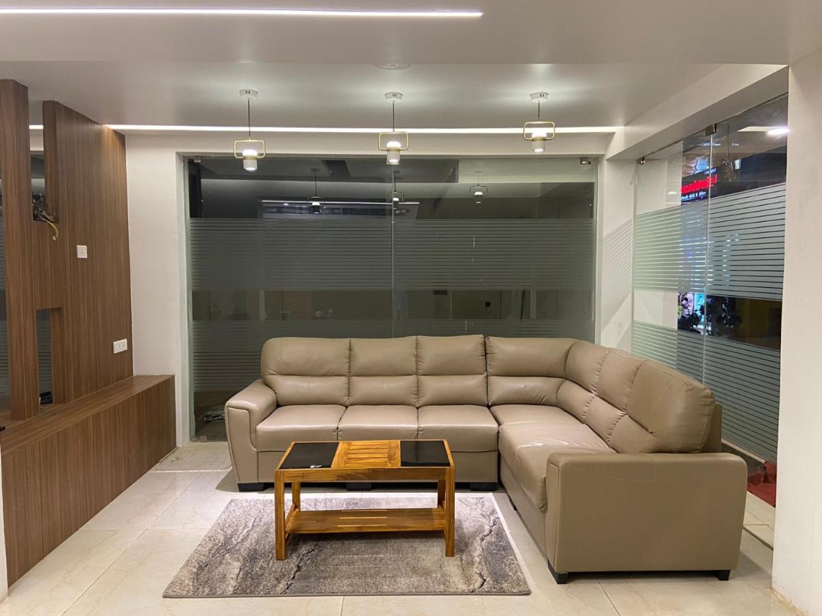 Hotel Sivas Regency Тхені Екстер'єр фото