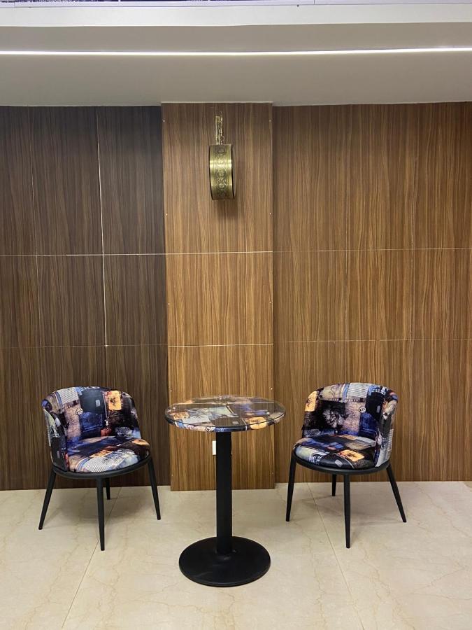 Hotel Sivas Regency Тхені Екстер'єр фото
