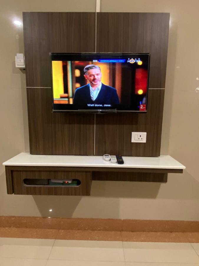 Hotel Sivas Regency Тхені Екстер'єр фото