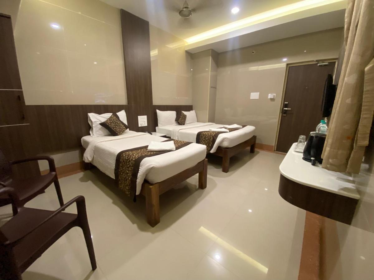 Hotel Sivas Regency Тхені Екстер'єр фото