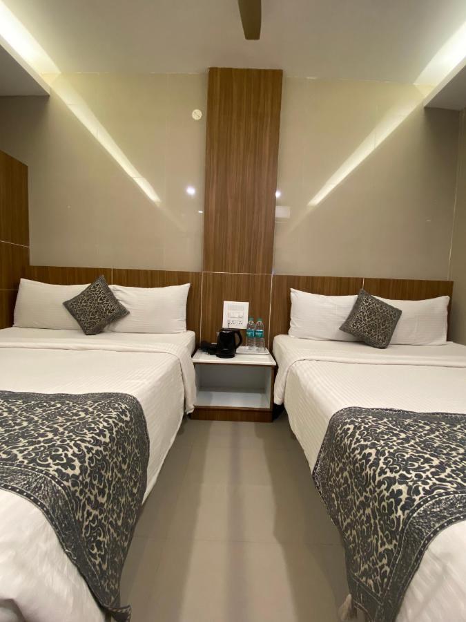 Hotel Sivas Regency Тхені Екстер'єр фото